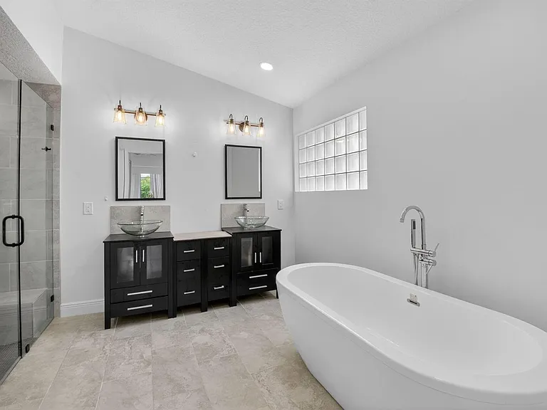 11728 Dove Hollow Ave — Photo 20