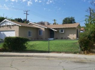 2894 Saint Elmo Dr, Rialto, CA 92376