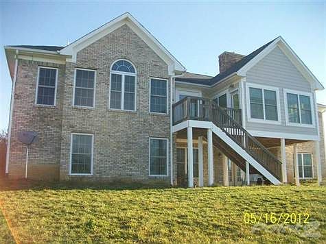 3rd image of 375 Tranquil Ln
