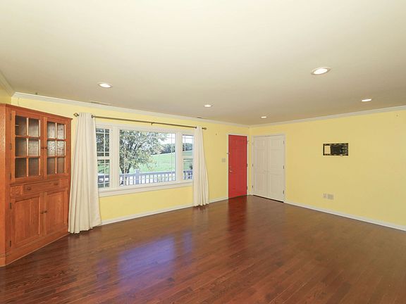 5th image of 20 Buckland Dr