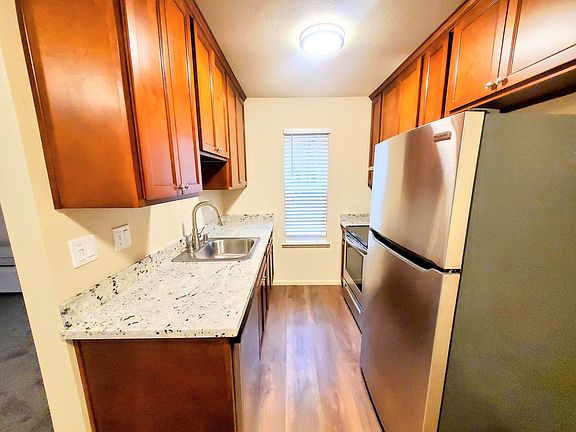 3rd image of 4200 Manzanita Ave APT 23