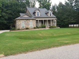 198 Stone Brooke Dr, Gray, GA 31032