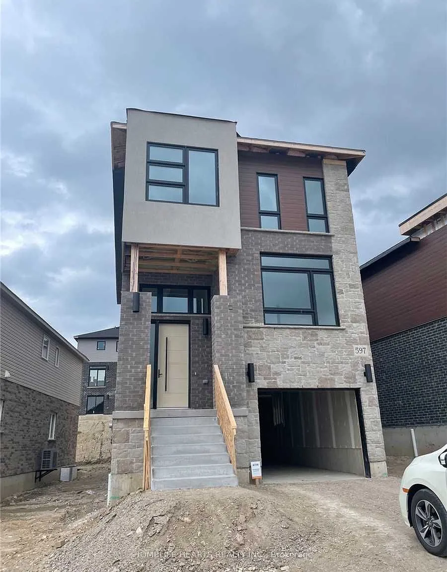 4 bed, $3,450 — Photo 2