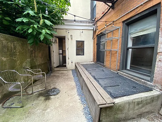 Rented by Simply Brooklyn Realty Inc | media 25