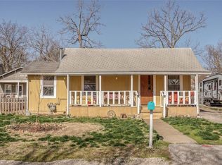 8312 Wabash Ave, Kansas City, MO 64132