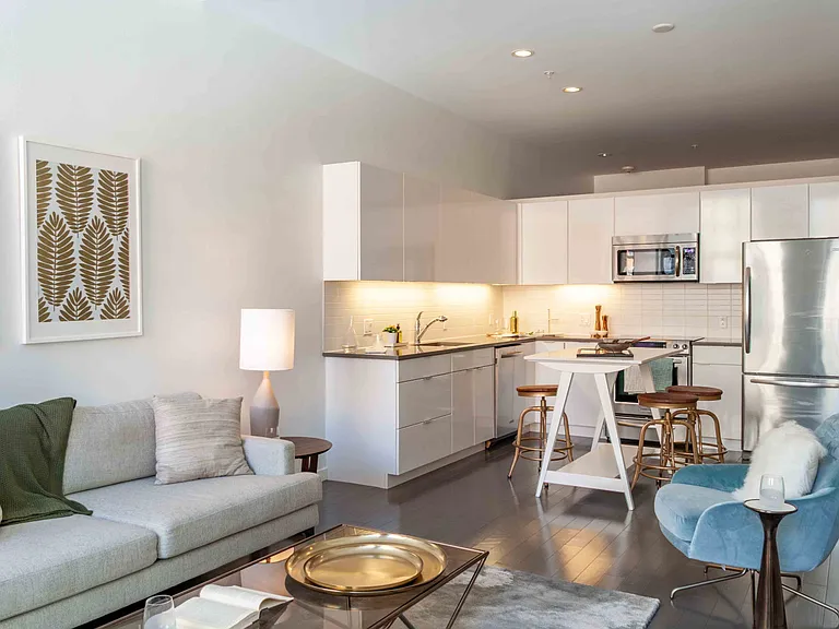 The Lofts at Atlantic Wharf — Photo 3