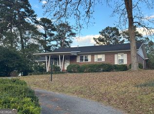 2526 Old Holton Rd, Macon, GA 31204