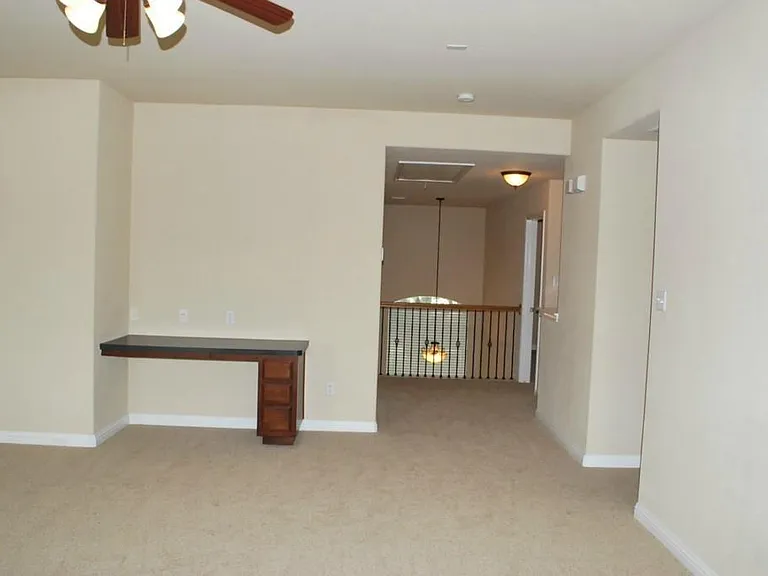 1002 Sedalia St — Photo 12
