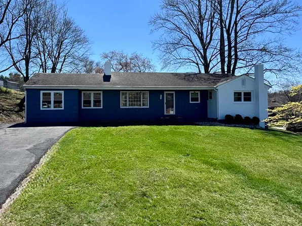 5422 Aldrin St, Dublin, VA 24084