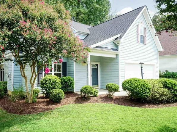 2037 Star Sapphire Dr, Raleigh, NC 27610
