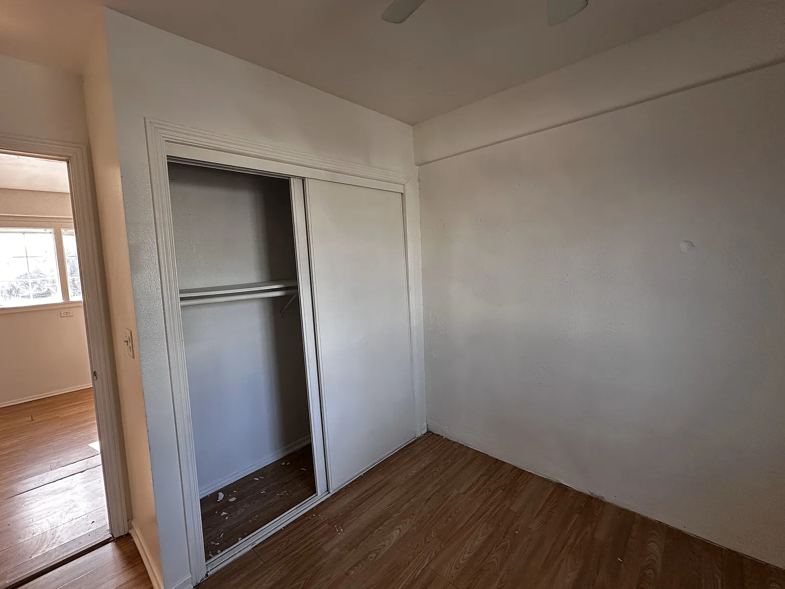 2 bed, 650 sqft, $1,750 — Photo 2