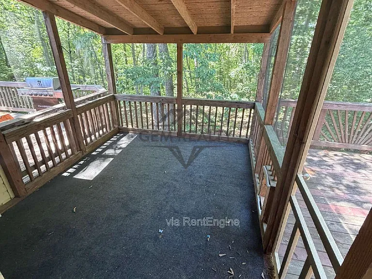 4710 Turnberry Dr — Photo 20