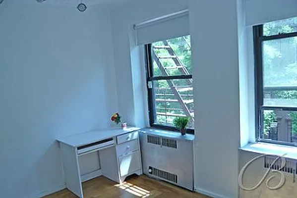 Rented by Bellmarc Realty | media 10