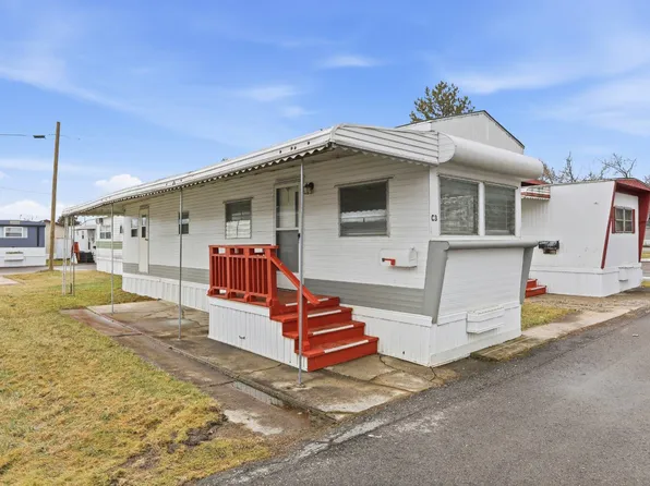 22600 Middlebelt Rd #C03, Farmington, MI 48336