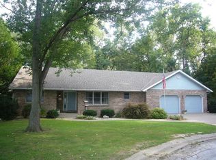 1035 Christopher Ct, Quincy, IL 62305