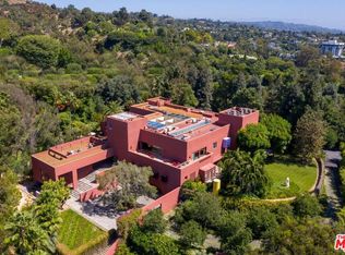 470 Layton Way, Los Angeles, CA 90049