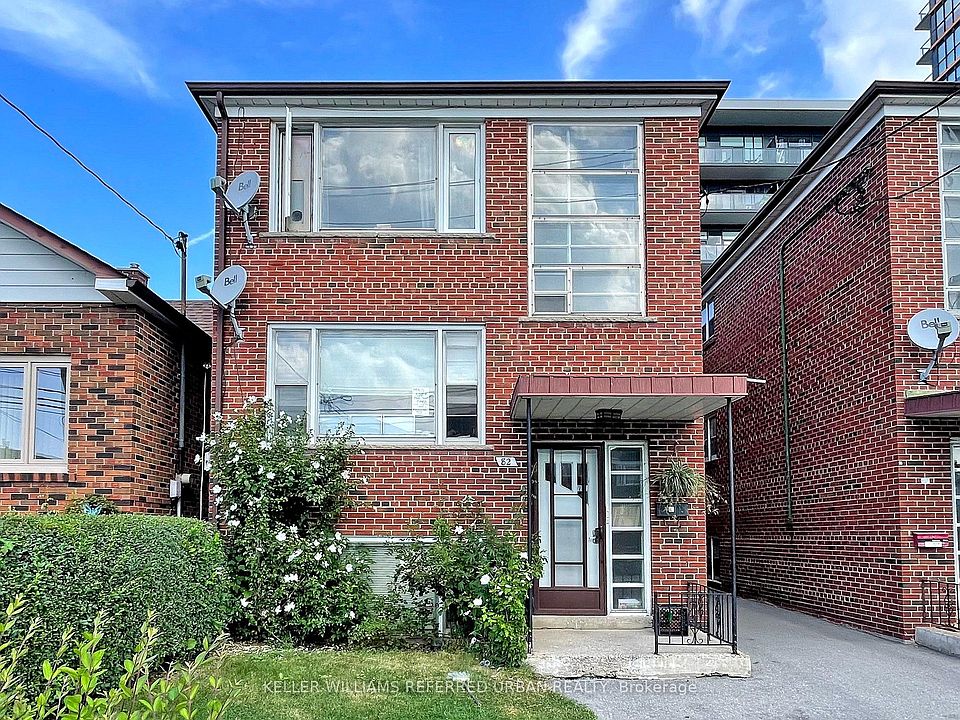 1st image of 82 Lanark Ave