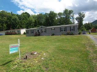 86 Buttercup Ln, Lock Haven, PA 17745