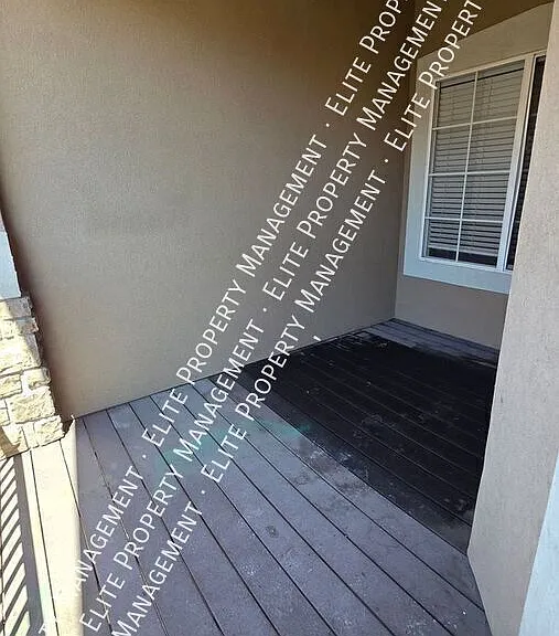 167 N Romney Ln #302 — Photo 7