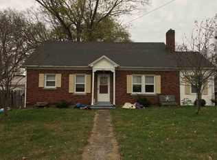804 W 9th St, Russellville, KY 42276