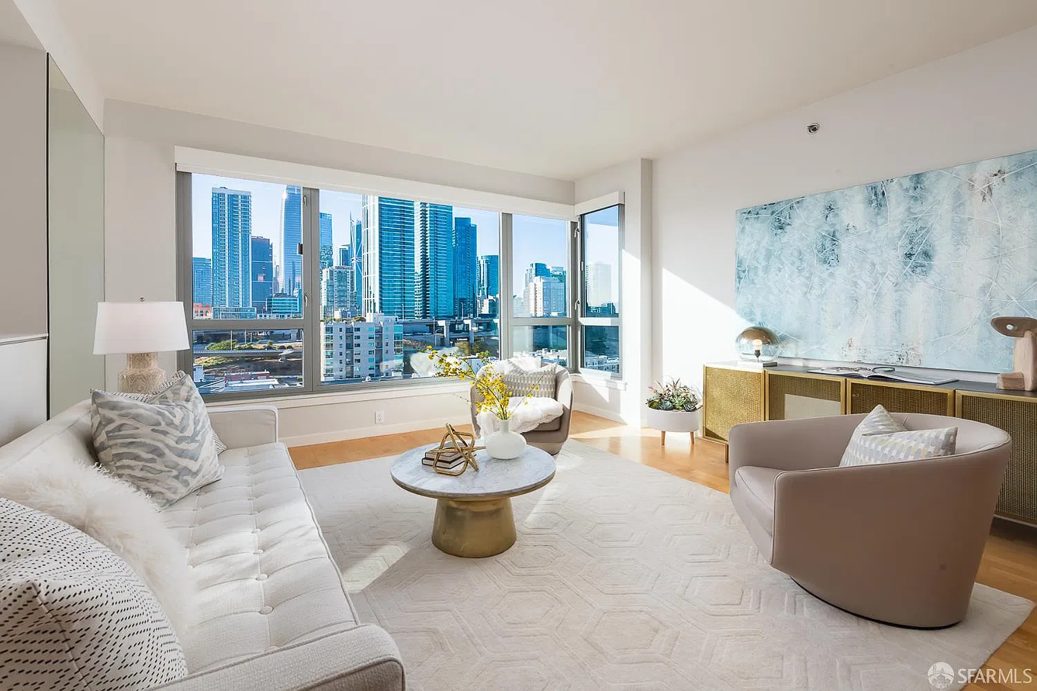1 bed, 1.5 bath, 899 sqft, $6,000 — Photo 4