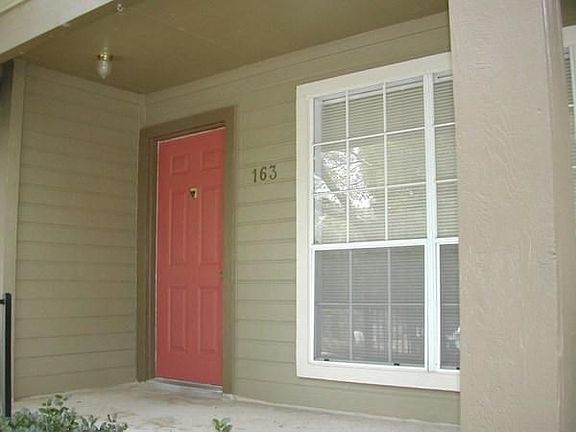 2nd image of 1015 E Yager Ln Unit 163