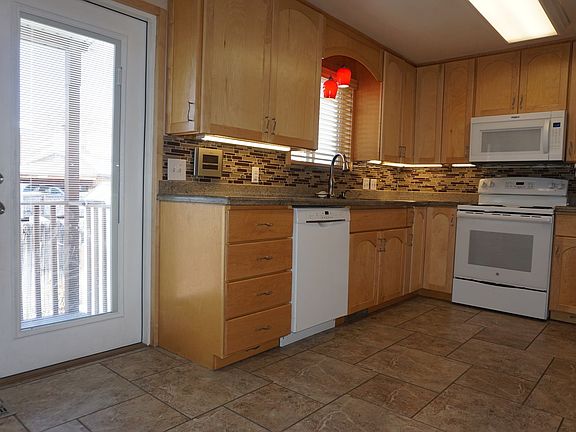 4th image of 6730 S Kentucky Dr