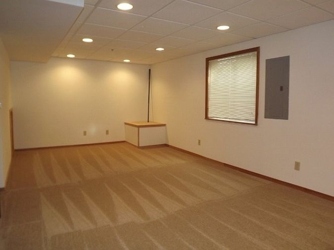 1st image of 108 Woodland Cir