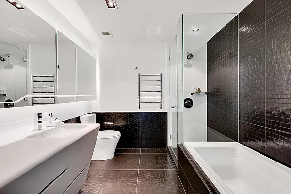 Rented by Compass | media 14