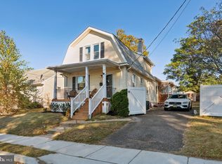 131 E 2nd Ave, Runnemede, NJ 08078