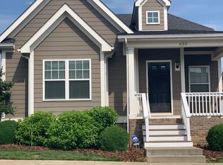 659 Continental Dr, New Brighton, MN 55112
