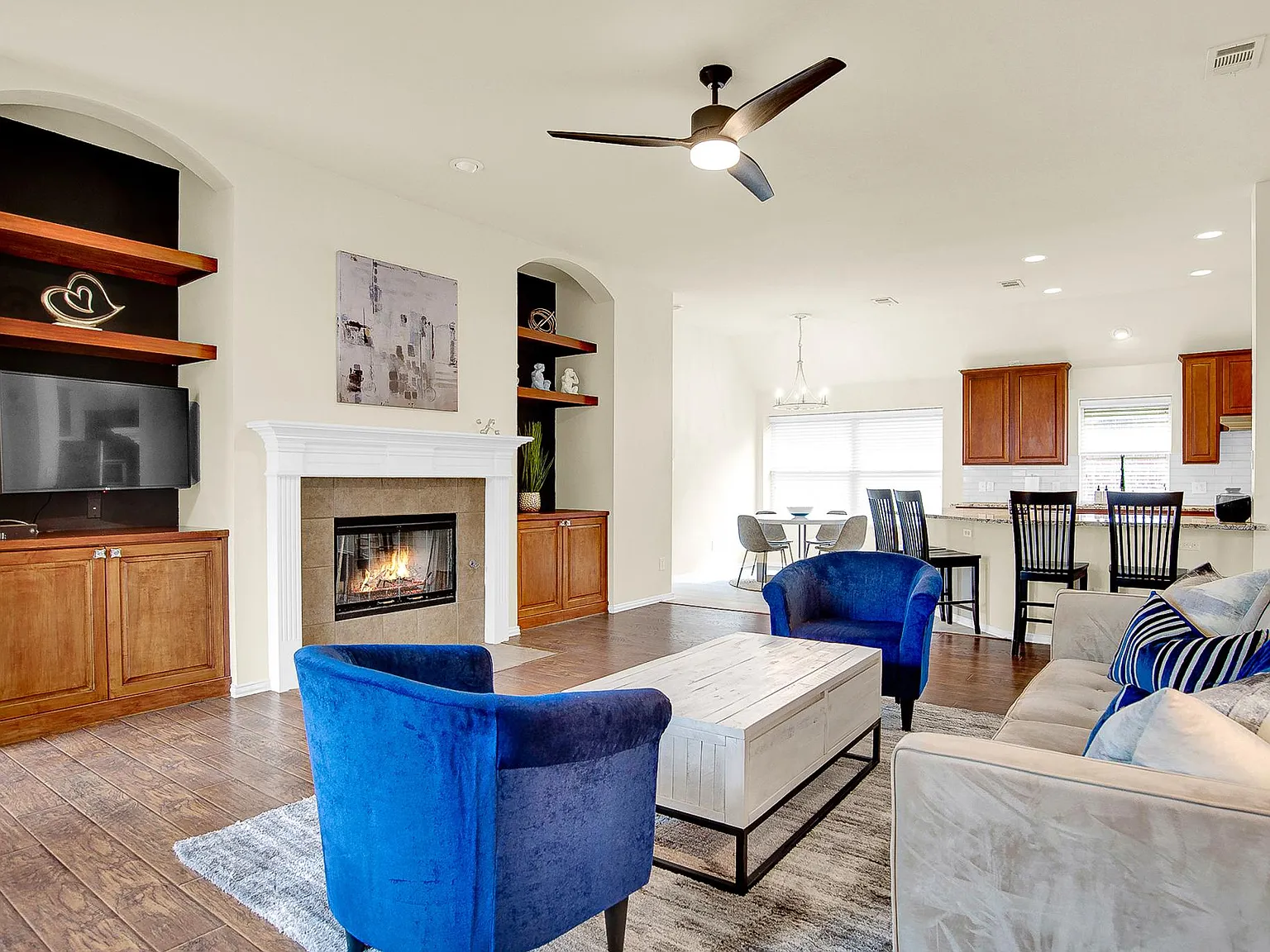 8540 Beartooth Dr — Photo 4