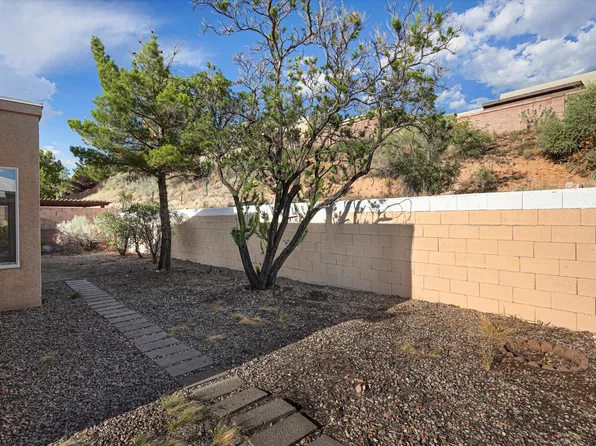 323 Pinon Creek Trl SE, Albuquerque, NM 87123