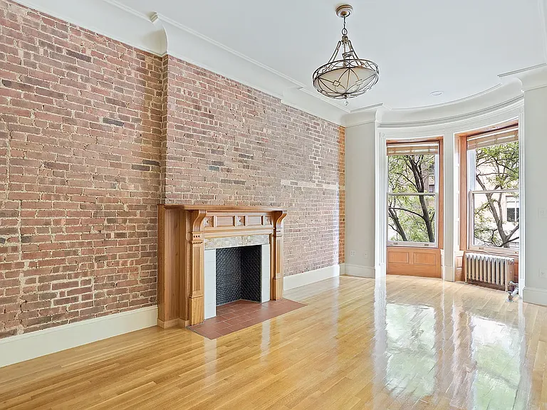 8 W 71st St #3A — Photo 1