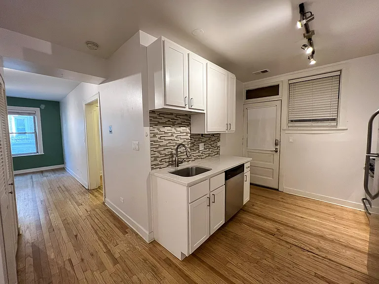 4843 N Ashland Ave #24-J — Photo 11