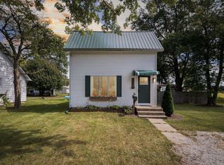 755 S Locke St, Nappanee, IN 46550