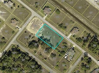 2005 Crawford Ave N, Lehigh Acres, FL 33971