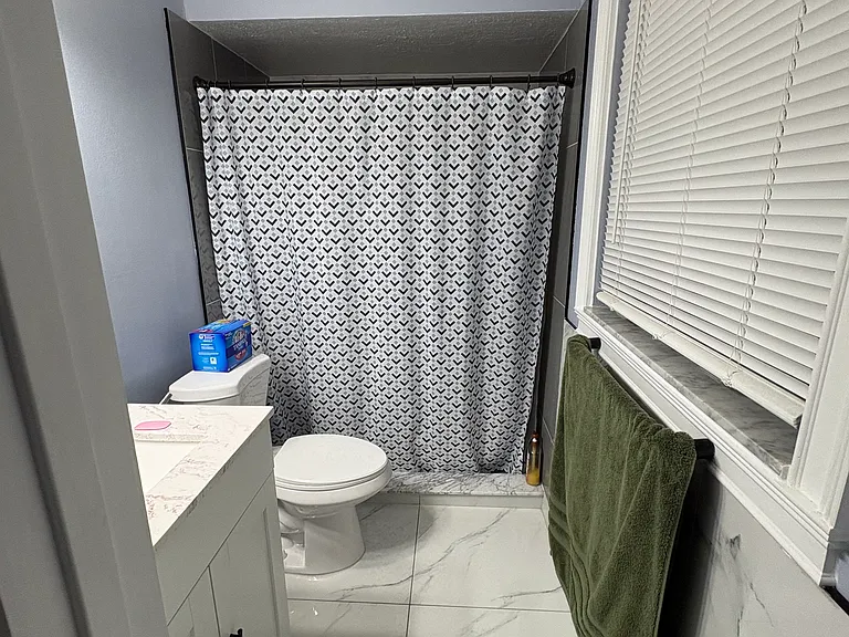 199 SE Crosspoint Dr — Photo 30