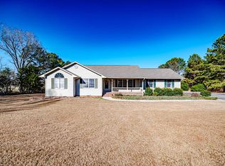 1484 Henley Rd, Sanford, NC 27330