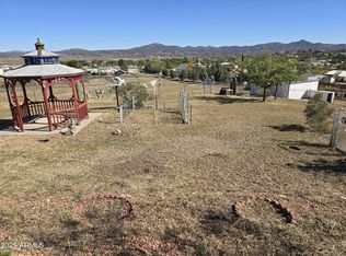11965 E Henderson Rd, Dewey, AZ 86327