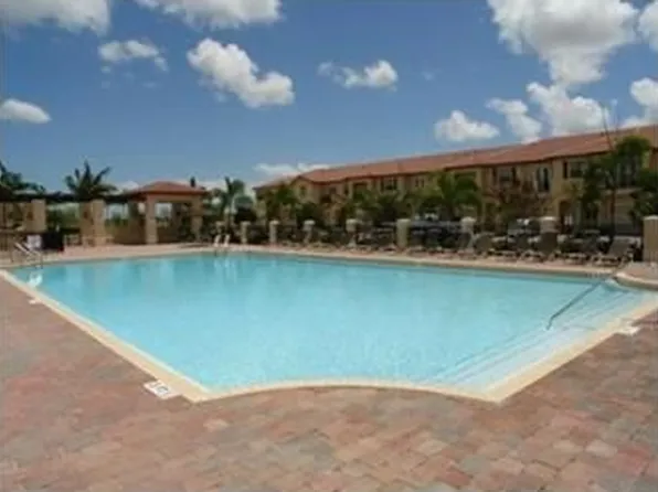 13181 SW 132nd Ter, Miami, FL 33186