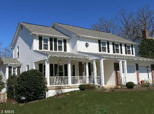 6583 Rockland Dr, Clifton, VA 20124