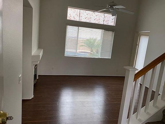 3rd image of 33039 Eagle Point Dr