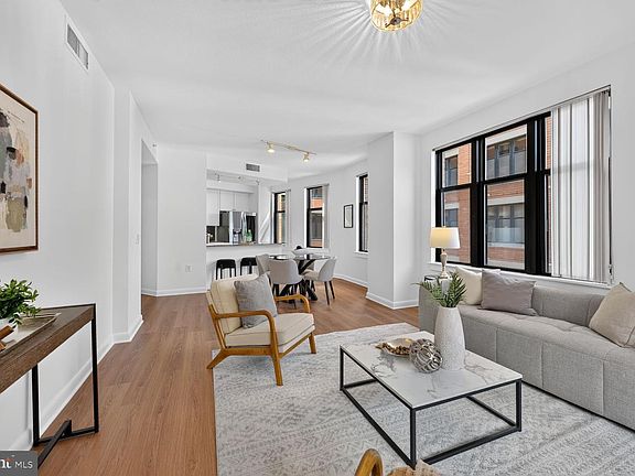 5th image of 400 Massachusetts Ave NW APT 711