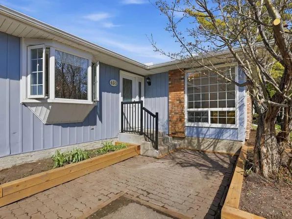 Queen E Charlotte Drive Se 431, Calgary, AB T2J 4H2