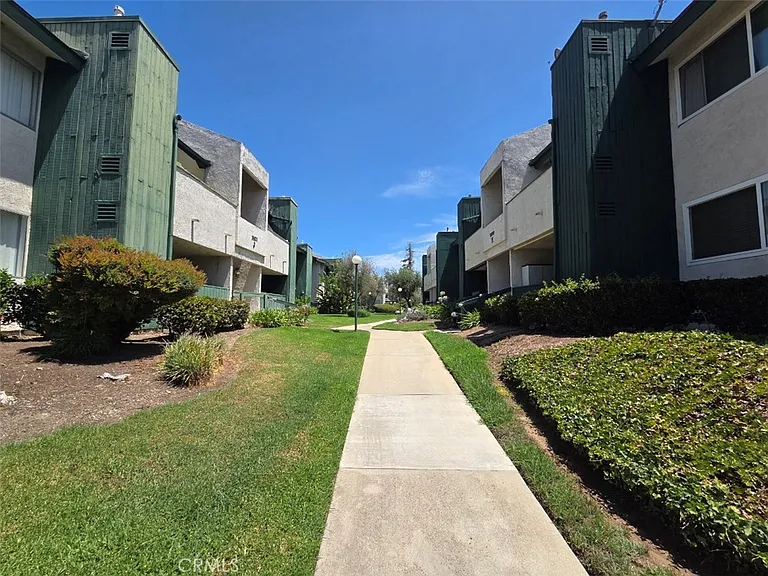 15317 Santa Gertrudes JJ101 #JJ101 — Photo 18