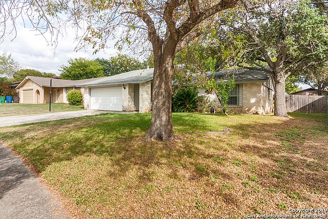 1st image of 8618 Tanbark Dr