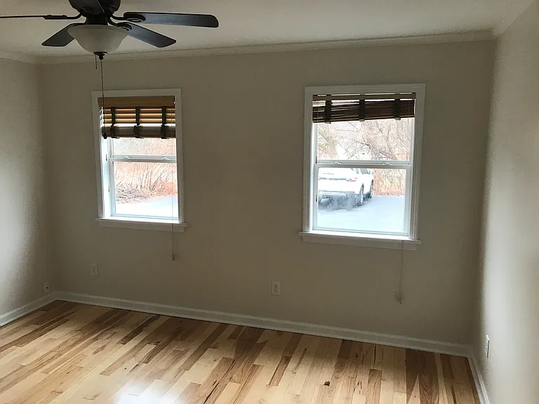 596 Ridge Rd — Photo 1