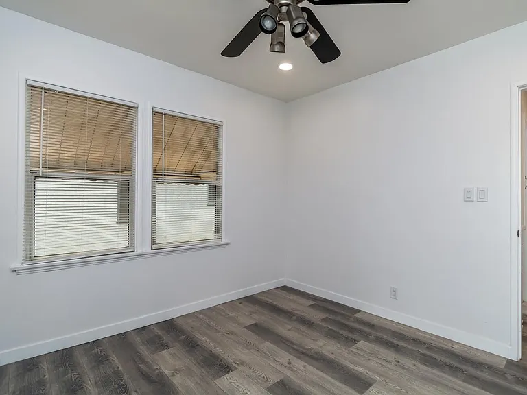 3683 Empire Dr — Photo 19