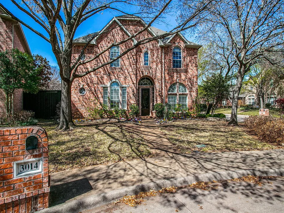 3014 Abbey Ln